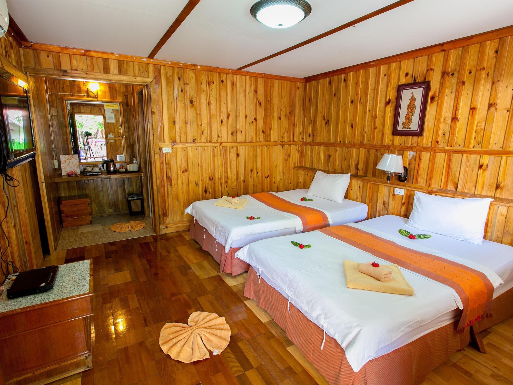 Bundhaya Resort Koh Lipe Exterior photo