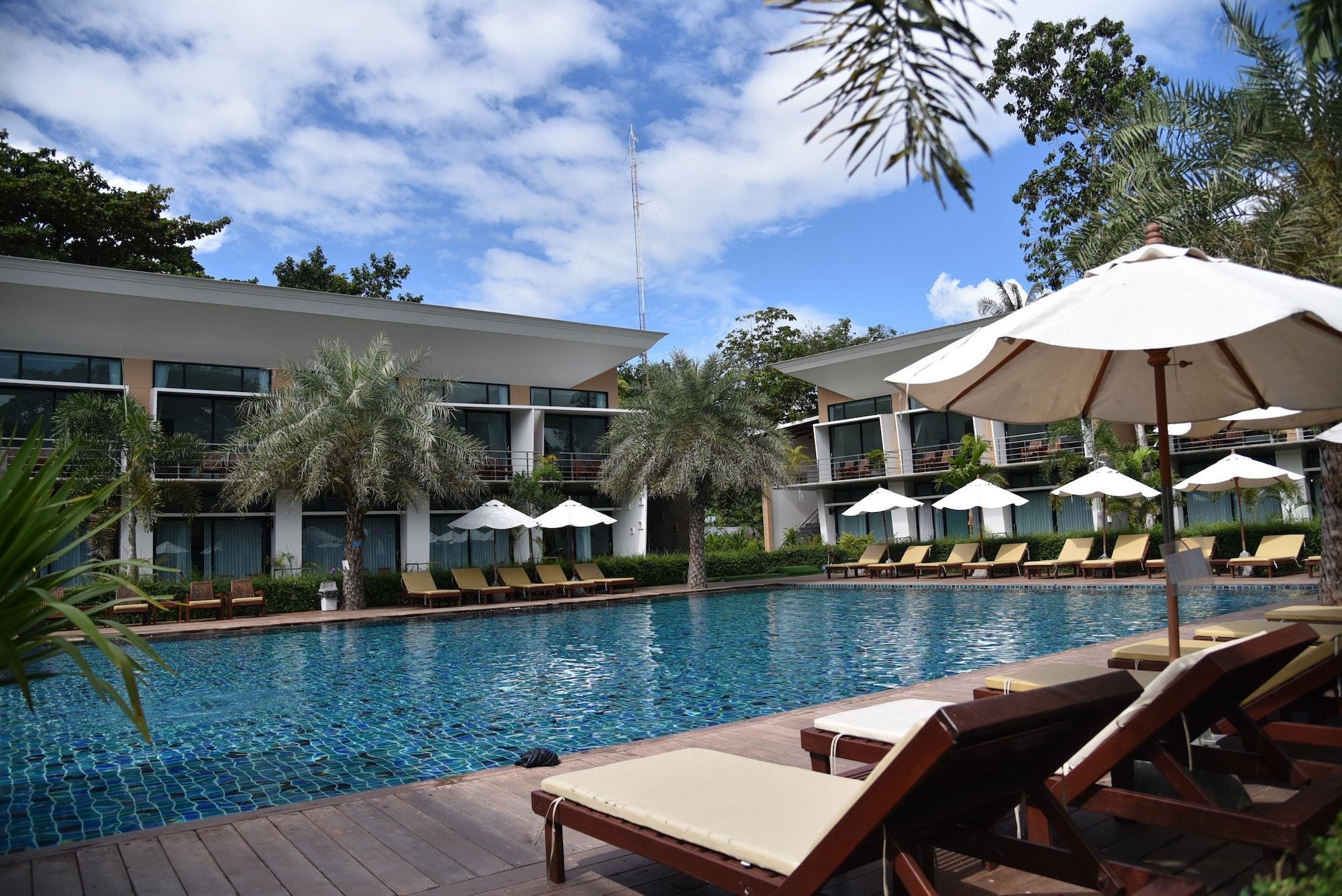 Bundhaya Resort Koh Lipe Exterior photo