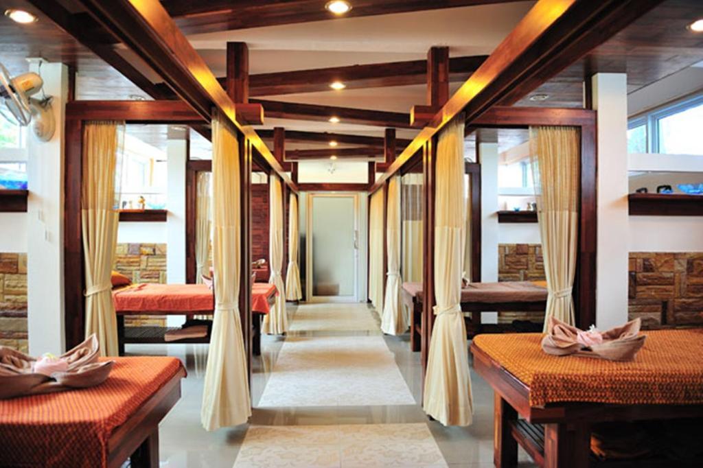 Bundhaya Resort Koh Lipe Exterior photo